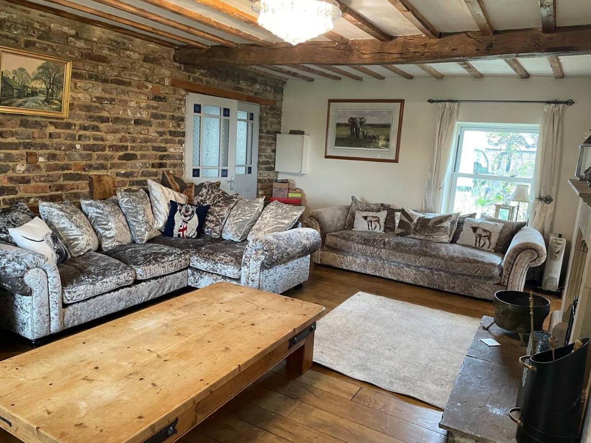 Meagill Farmhouse Hot Tub Bbq Hut Villa Otley  Buitenkant foto