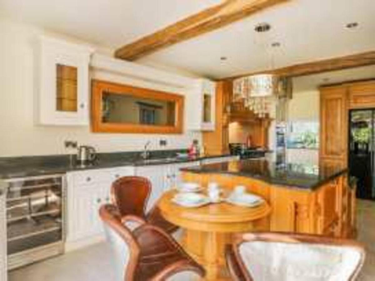 Meagill Farmhouse Hot Tub Bbq Hut Villa Otley  Buitenkant foto